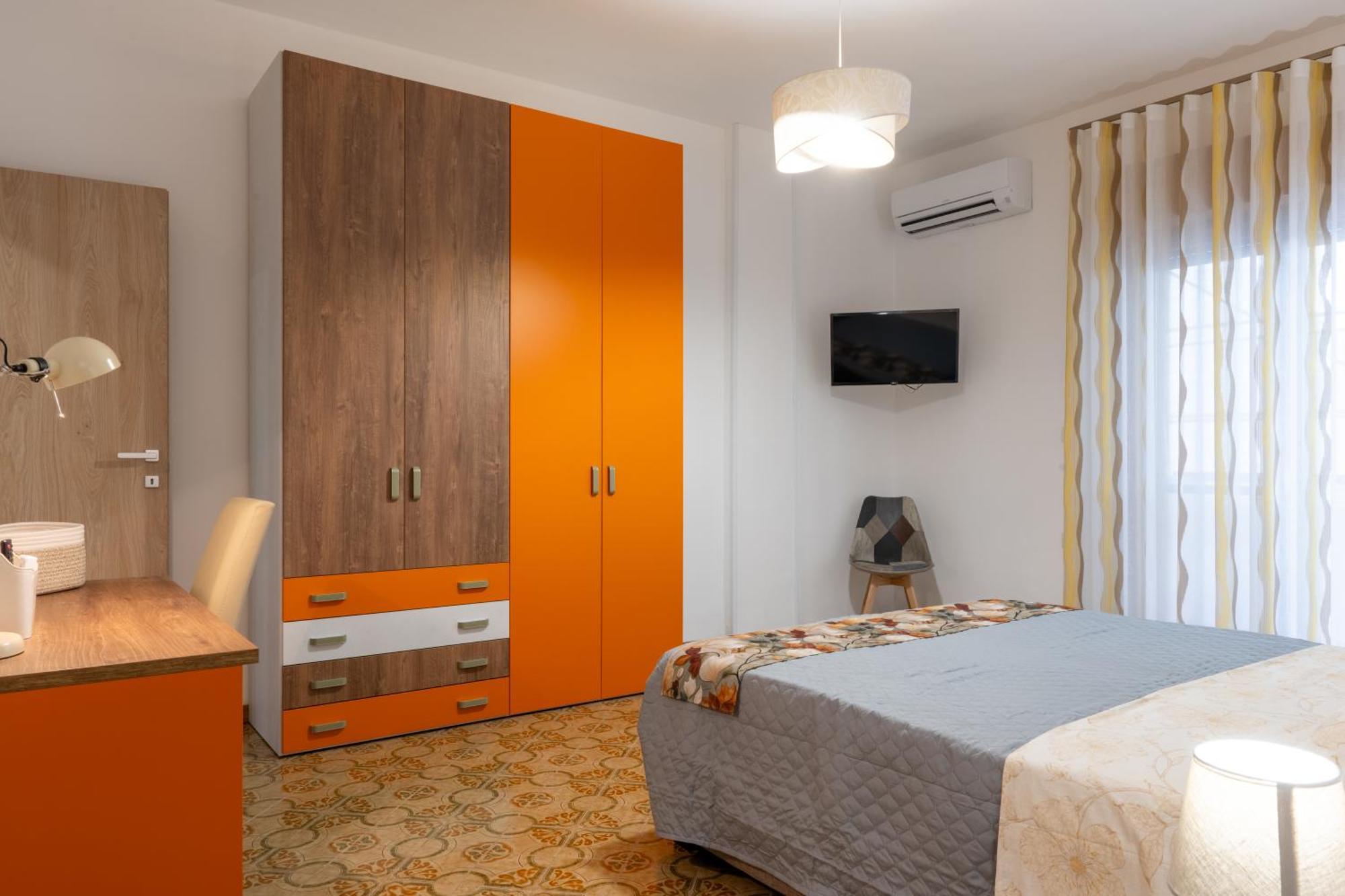 B&B Benvenuti Al Centro Caserta Bagian luar foto